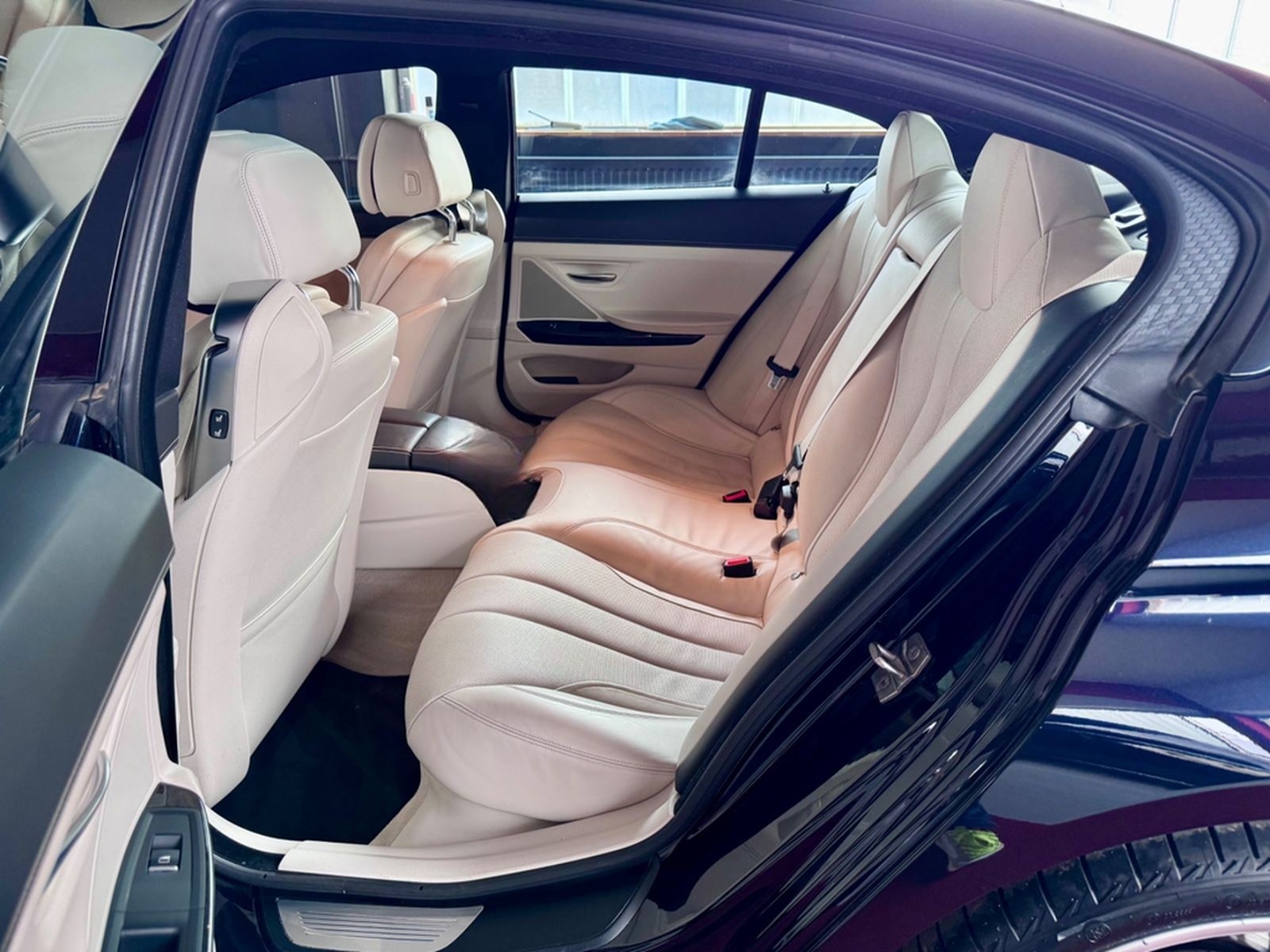 BMW 640d GranCoupé M Paket Pano LED ACC Komfortsitz foto 28