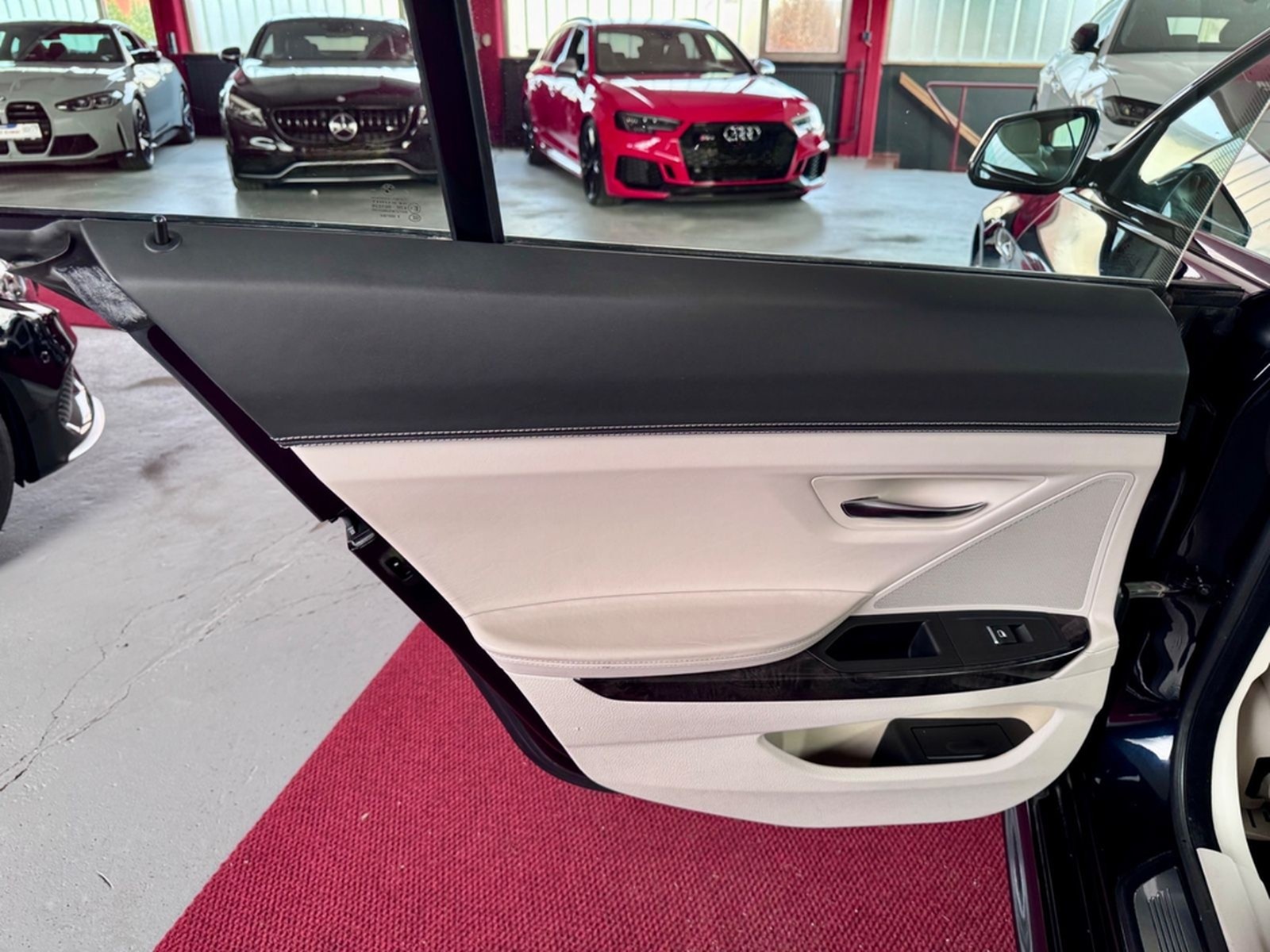 BMW 640d GranCoupé M Paket Pano LED ACC Komfortsitz foto 30
