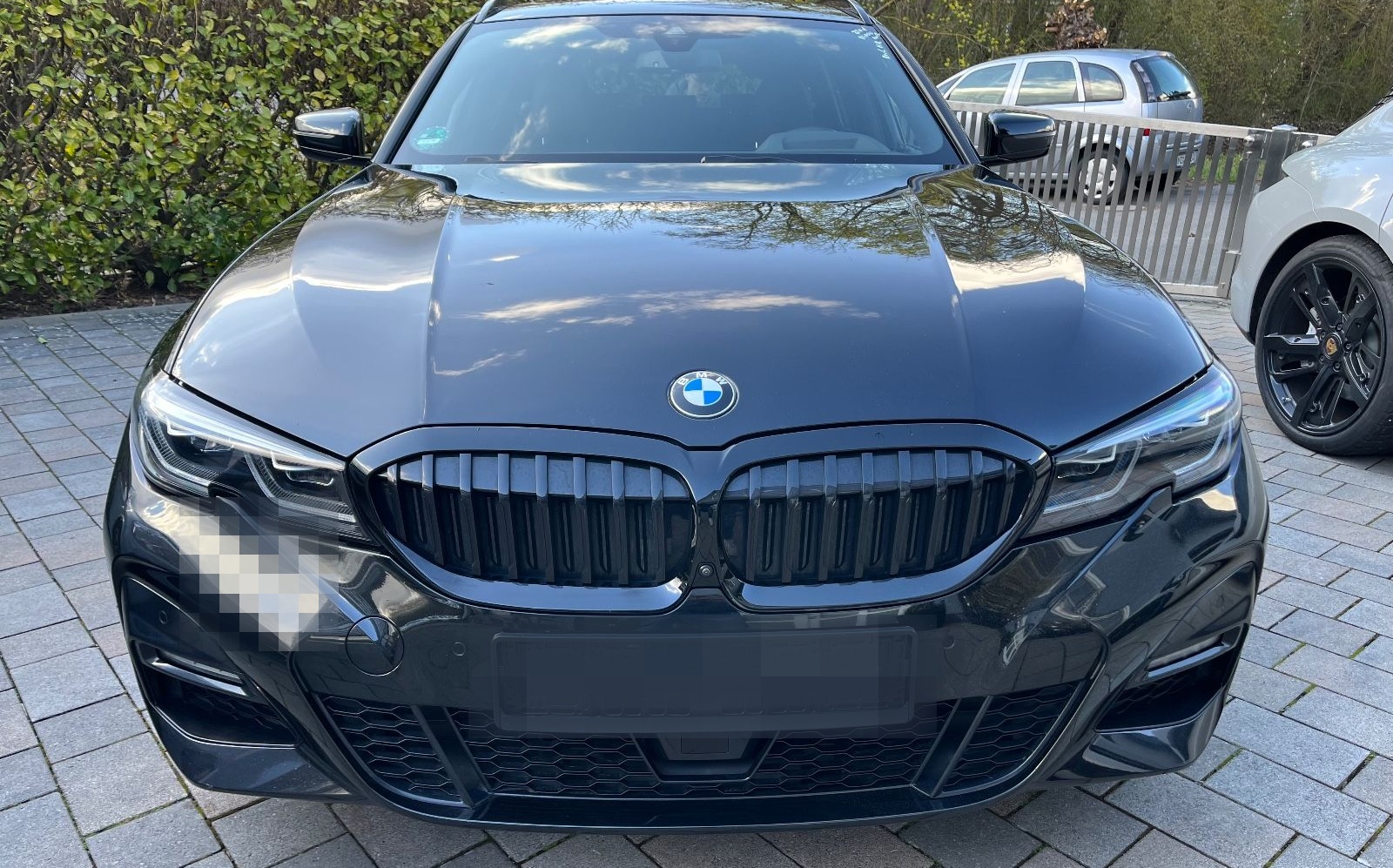 BMW 320 M Paket Leder LivePR Hifi PANO HUD Laser 19 foto 2