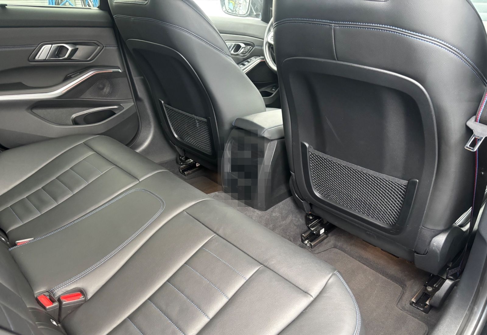 BMW 320 M Paket Leder LivePR Hifi PANO HUD Laser 19 foto 16