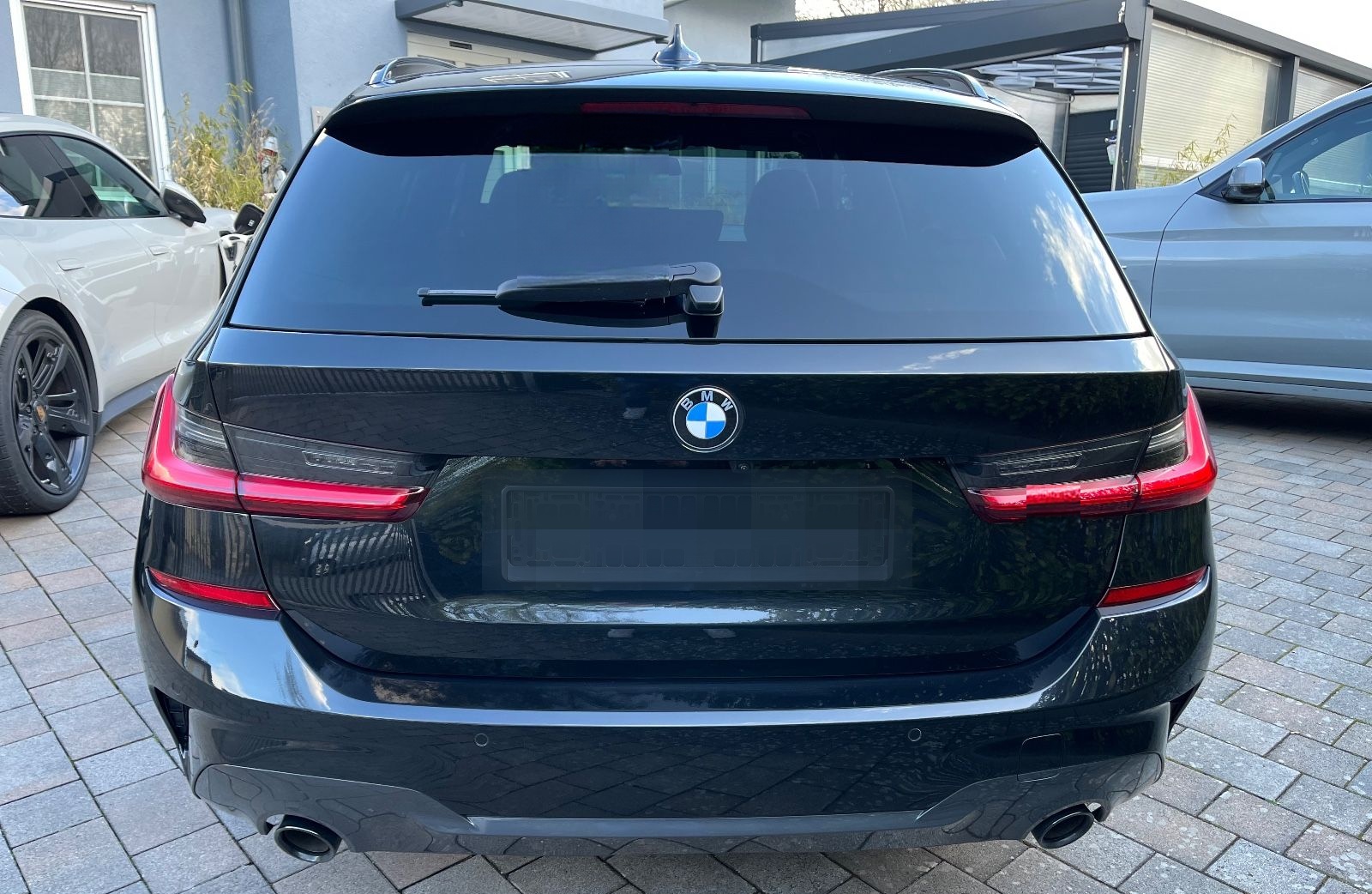 BMW 320 M Paket Leder LivePR Hifi PANO HUD Laser 19 foto 6