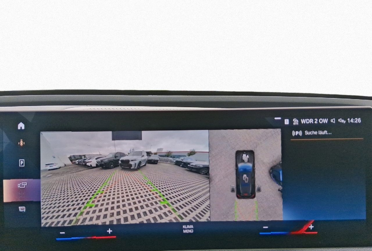 BMW iX xDrive40 Sportpaket ACC 360° H/K SkyL SoftCl foto 19