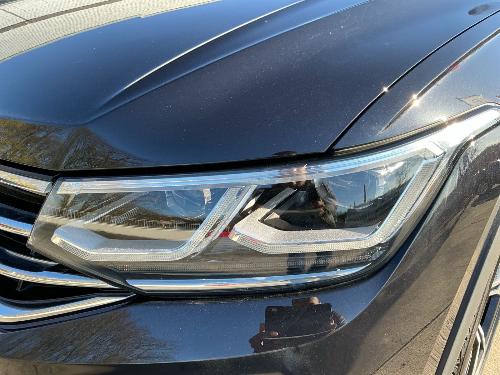 Volkswagen Tiguan R 2.0 TSI 4M LEDER+MATRIX+AHK+AKRAPOVIC foto 19