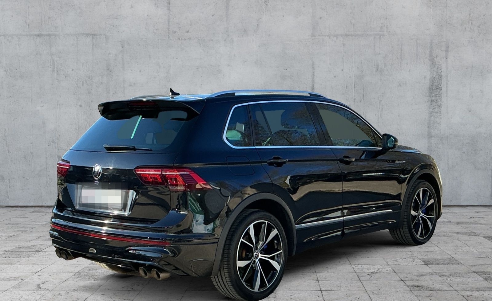 Volkswagen Tiguan R 2.0 TSI 4M LEDER+MATRIX+AHK+AKRAPOVIC foto 6