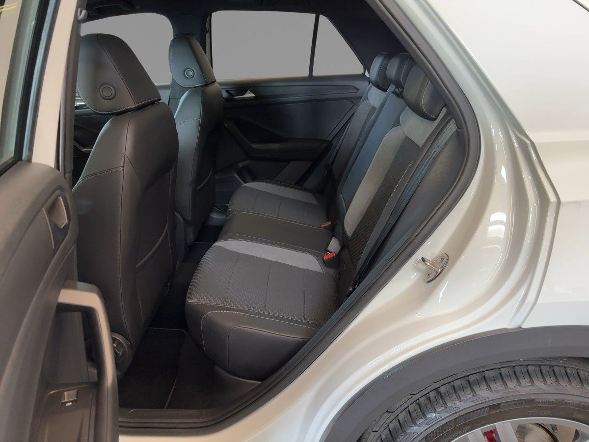Volkswagen T-Roc 1.5 TSI Sport Navi PDC Pano ACC foto 9