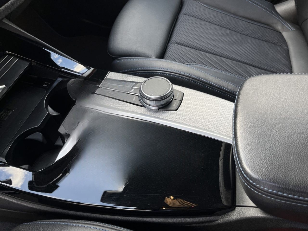 BMW X3 M40i NaviP HUD HIFI DA+ PA+ AHK Memory 20" foto 10