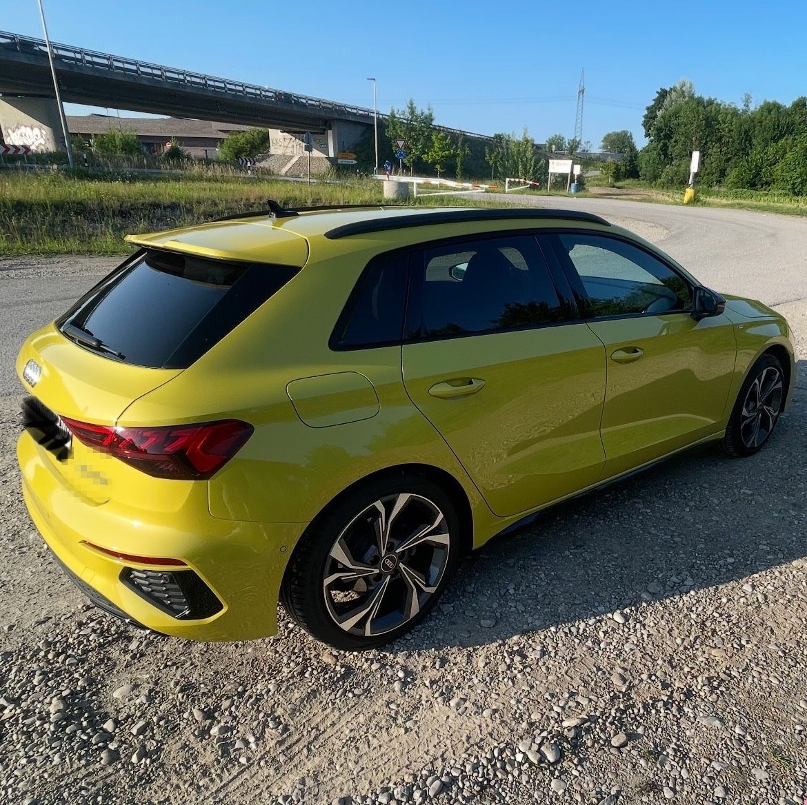 Audi A3 TFSI 110 kW S line Sportback S line foto 4