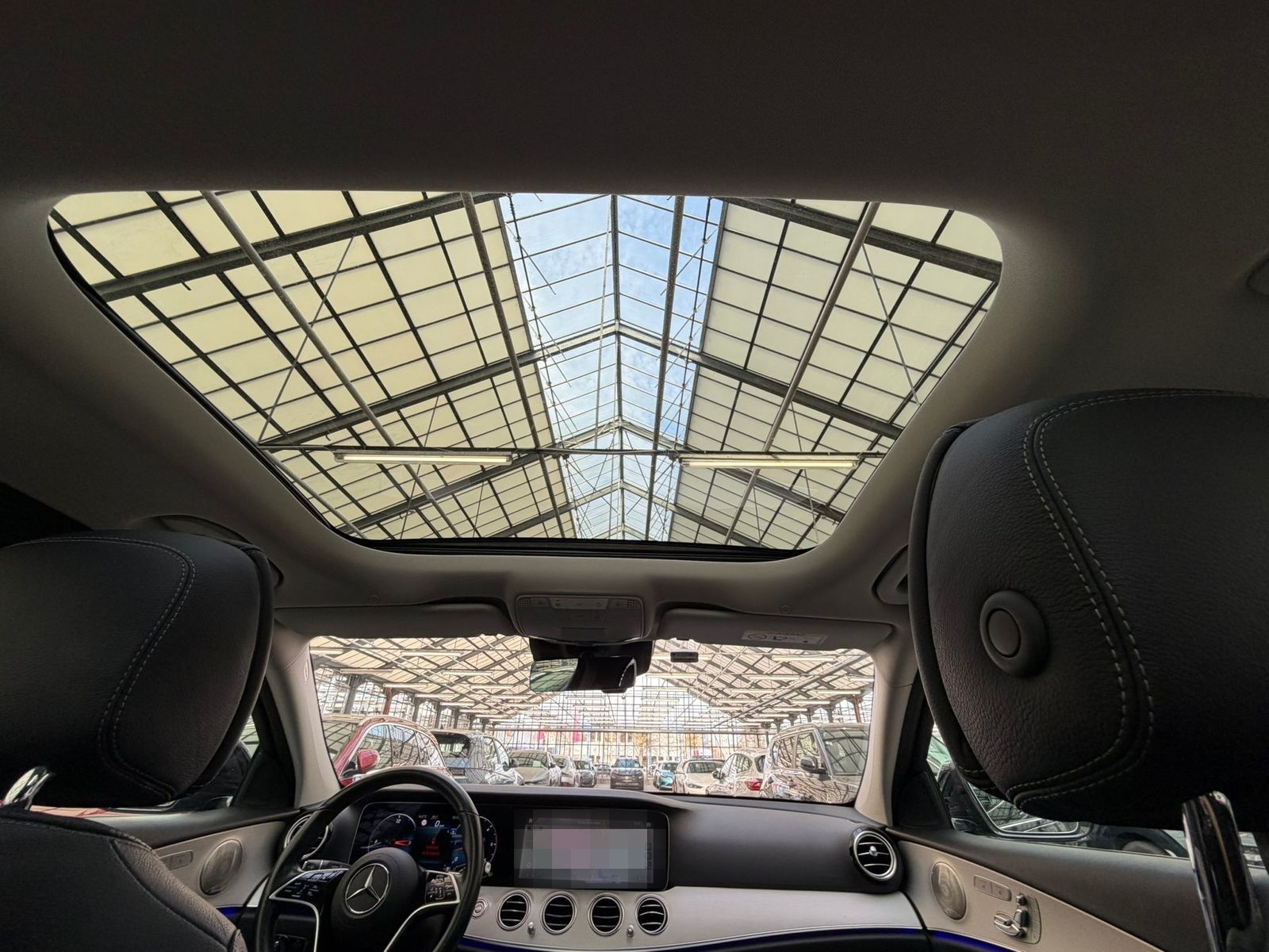 Mercedes-Benz E 400 T d AMG Line 4Matic LED|Burmester|Pano foto 16