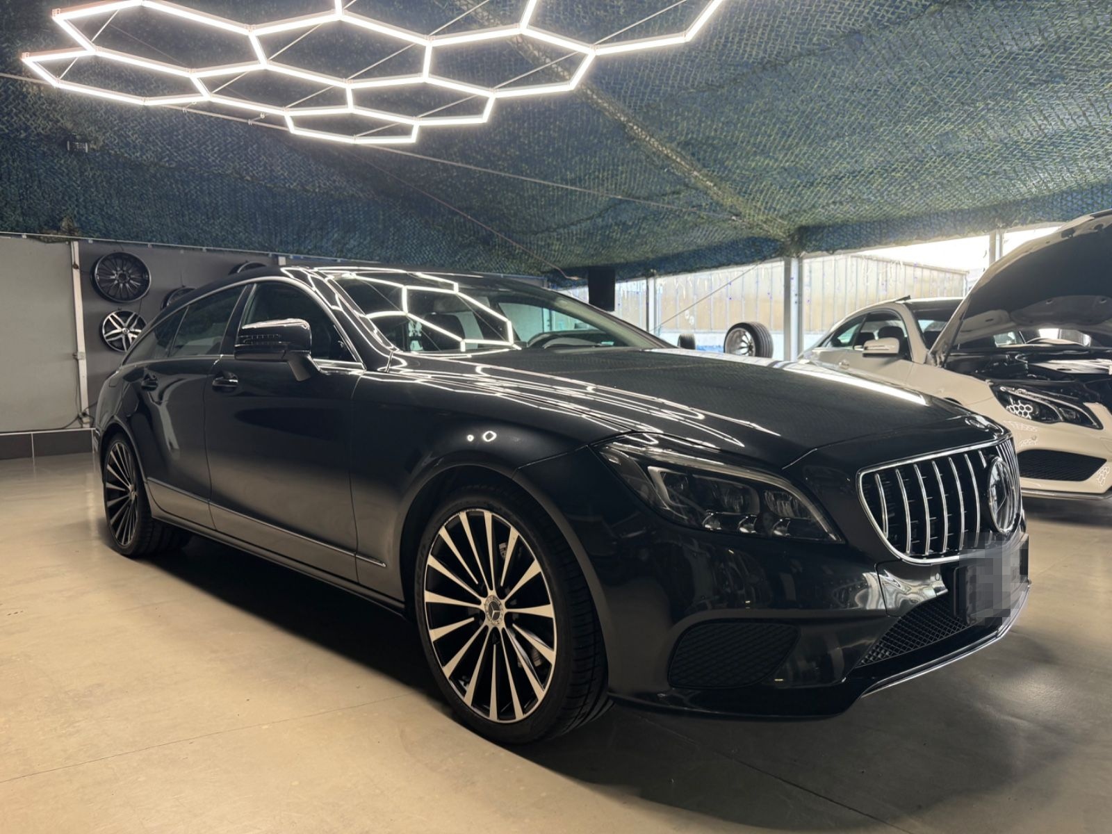 Mercedes-Benz CLS Shooting Brake CLS 350 BlueTec / d 4Matic foto 3