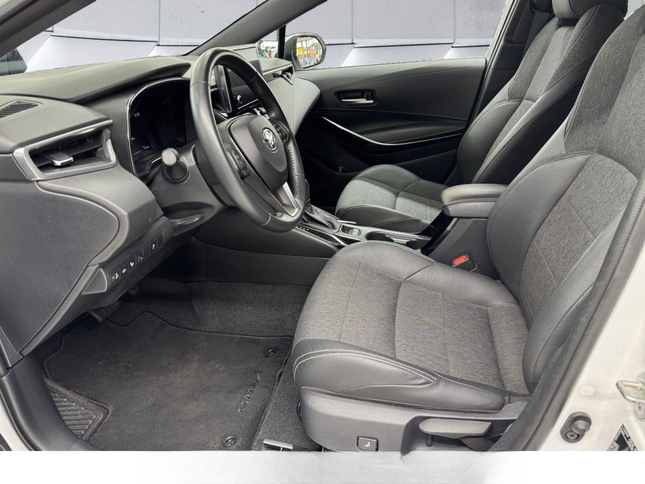 Toyota Corolla TS 1.8 Hybrid CVT Comfort NAVI LED ACC foto 7