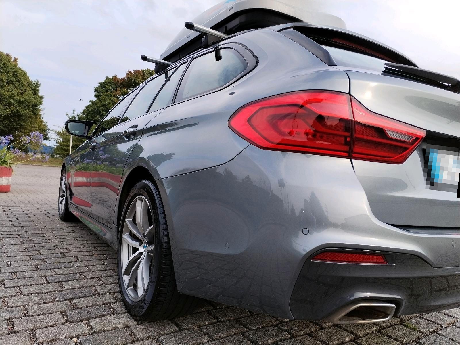 BMW 520d M sporpaket  HUD scheckheftgepfle... foto 7