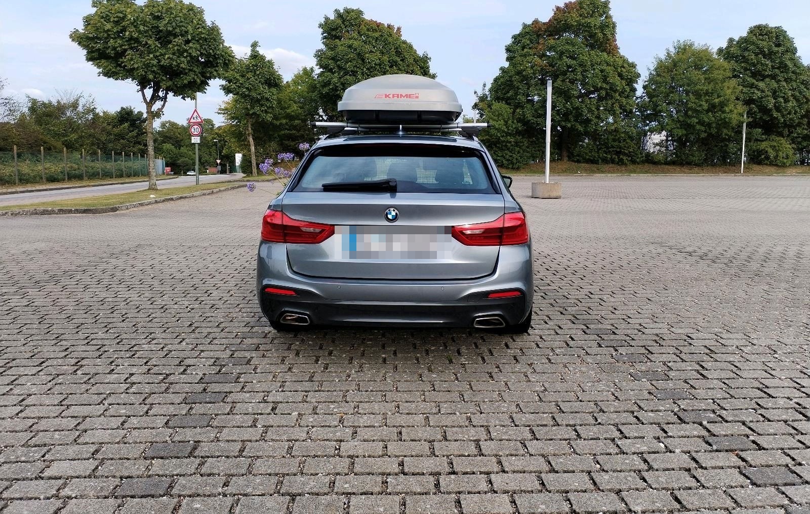 BMW 520d M sporpaket  HUD scheckheftgepfle... foto 9