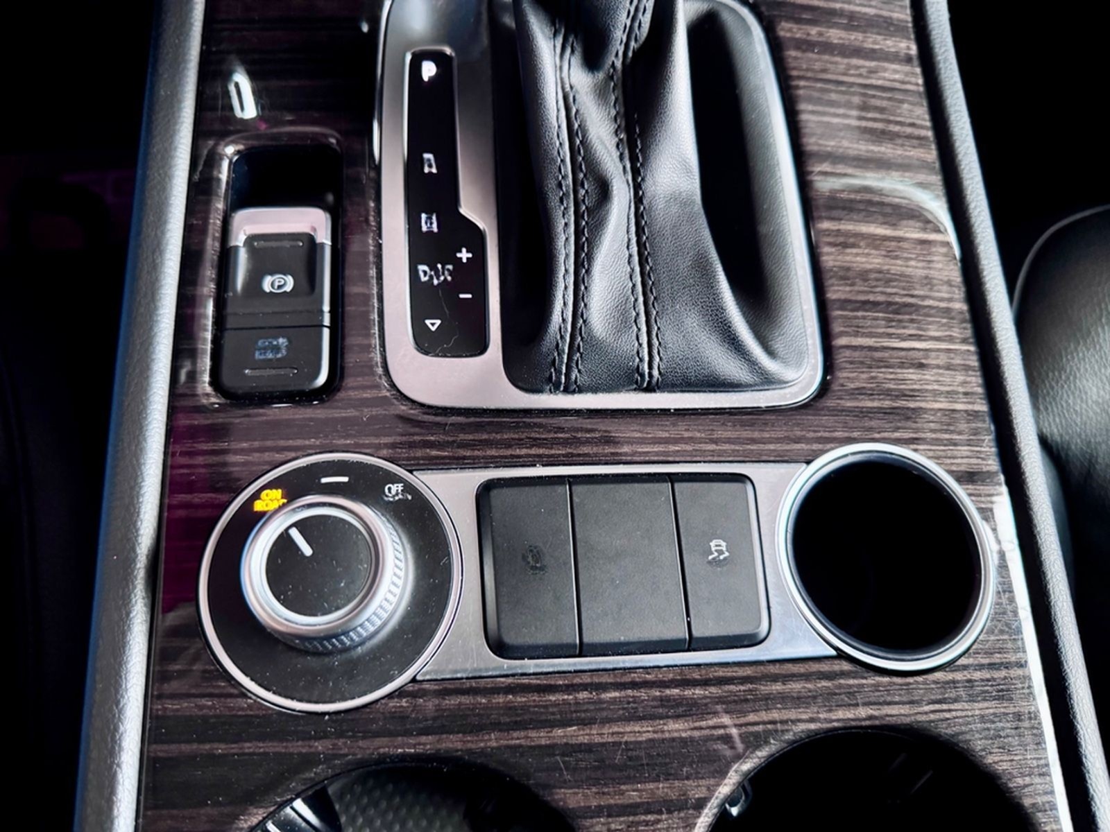 Volkswagen Touareg V6TDI TerrainTech AHK Leder Navi BiXenon foto 11