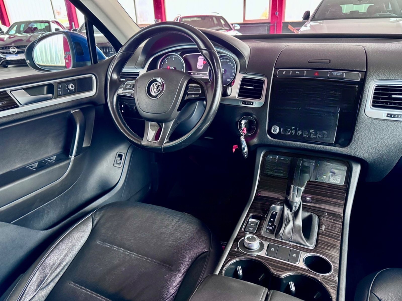 Volkswagen Touareg V6TDI TerrainTech AHK Leder Navi BiXenon foto 3