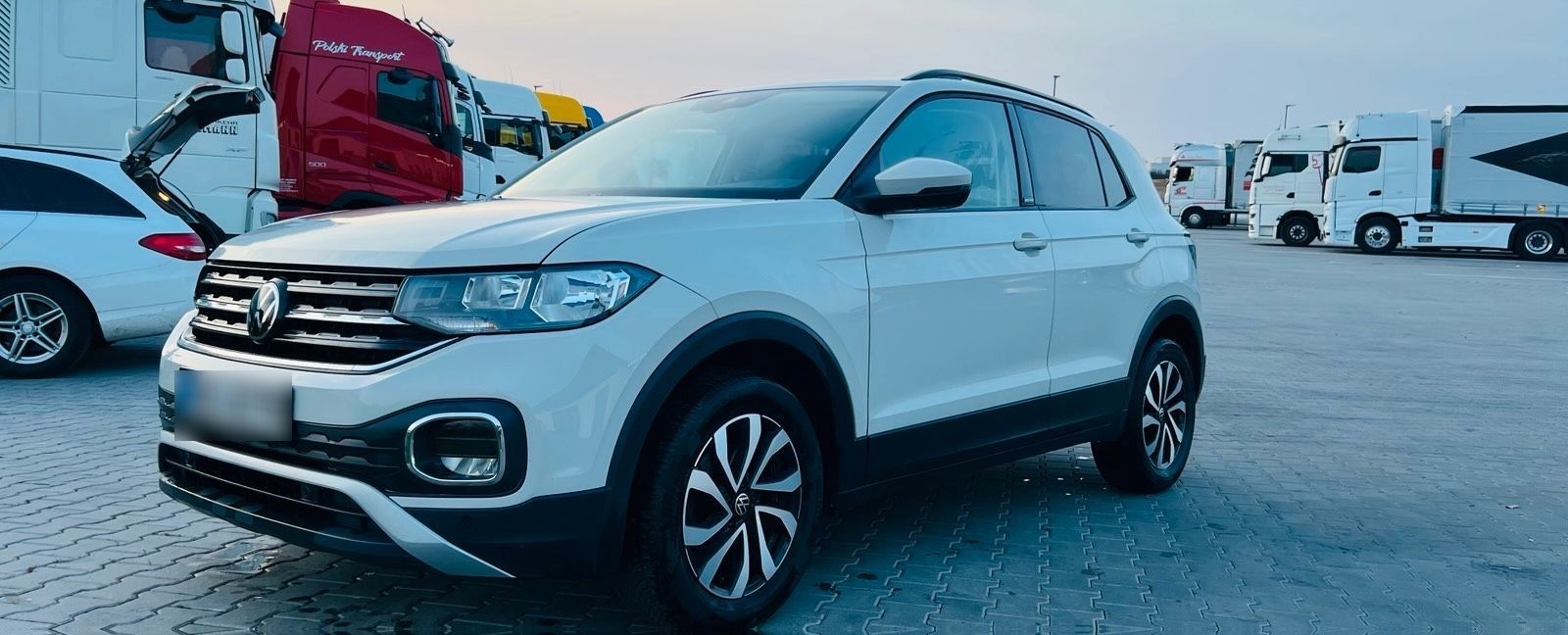 Volkswagen T-CROSS  gepflegter Zustand,  1... foto 2