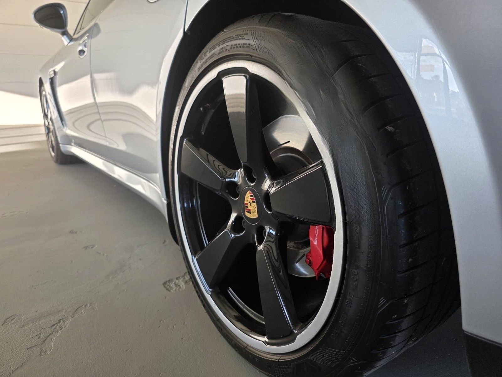 Porsche Panamera GTS foto 11