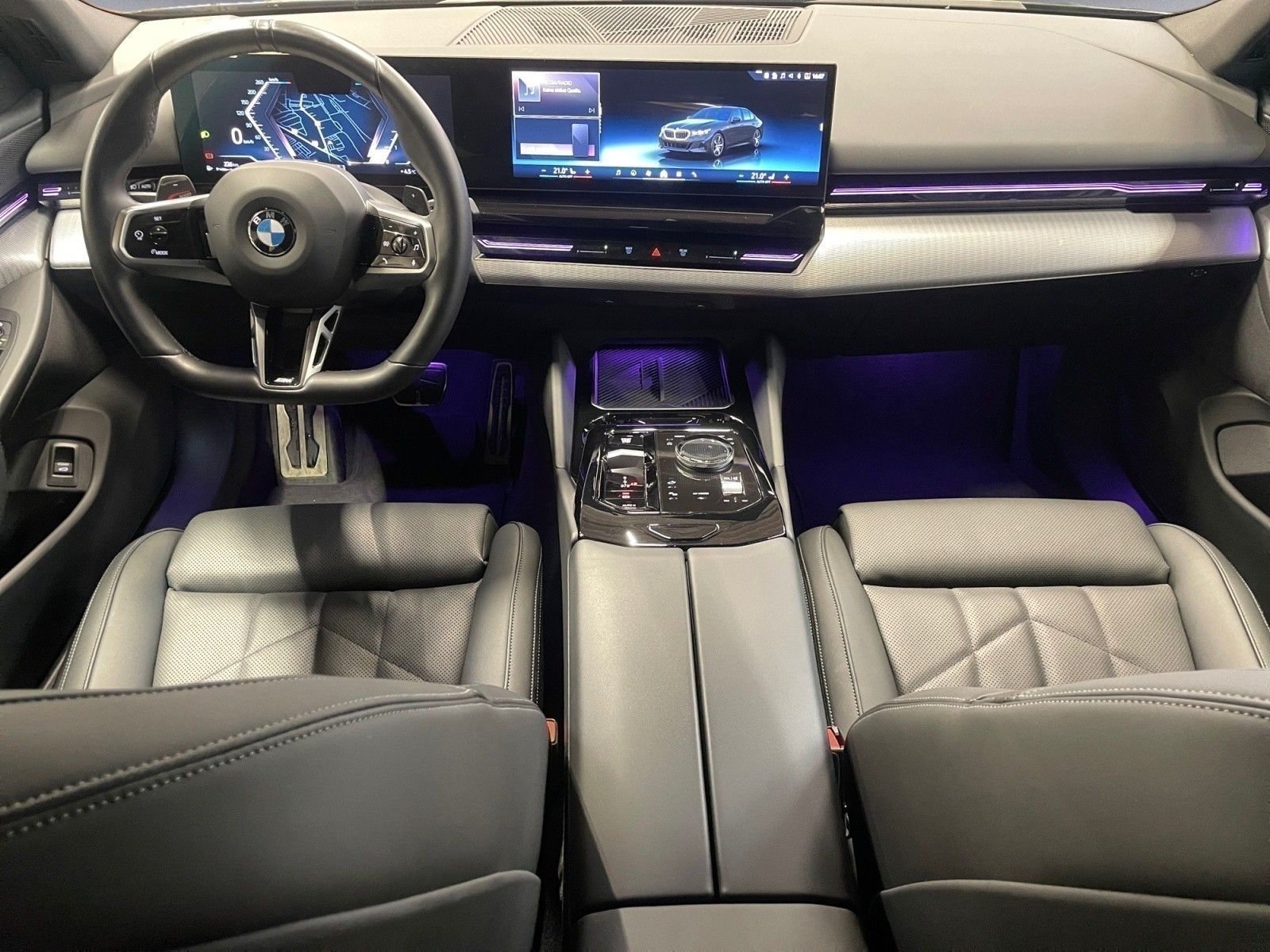 BMW 520d Navi Tempom.aktiv Bluetooth PDC MP3 Schn. foto 11