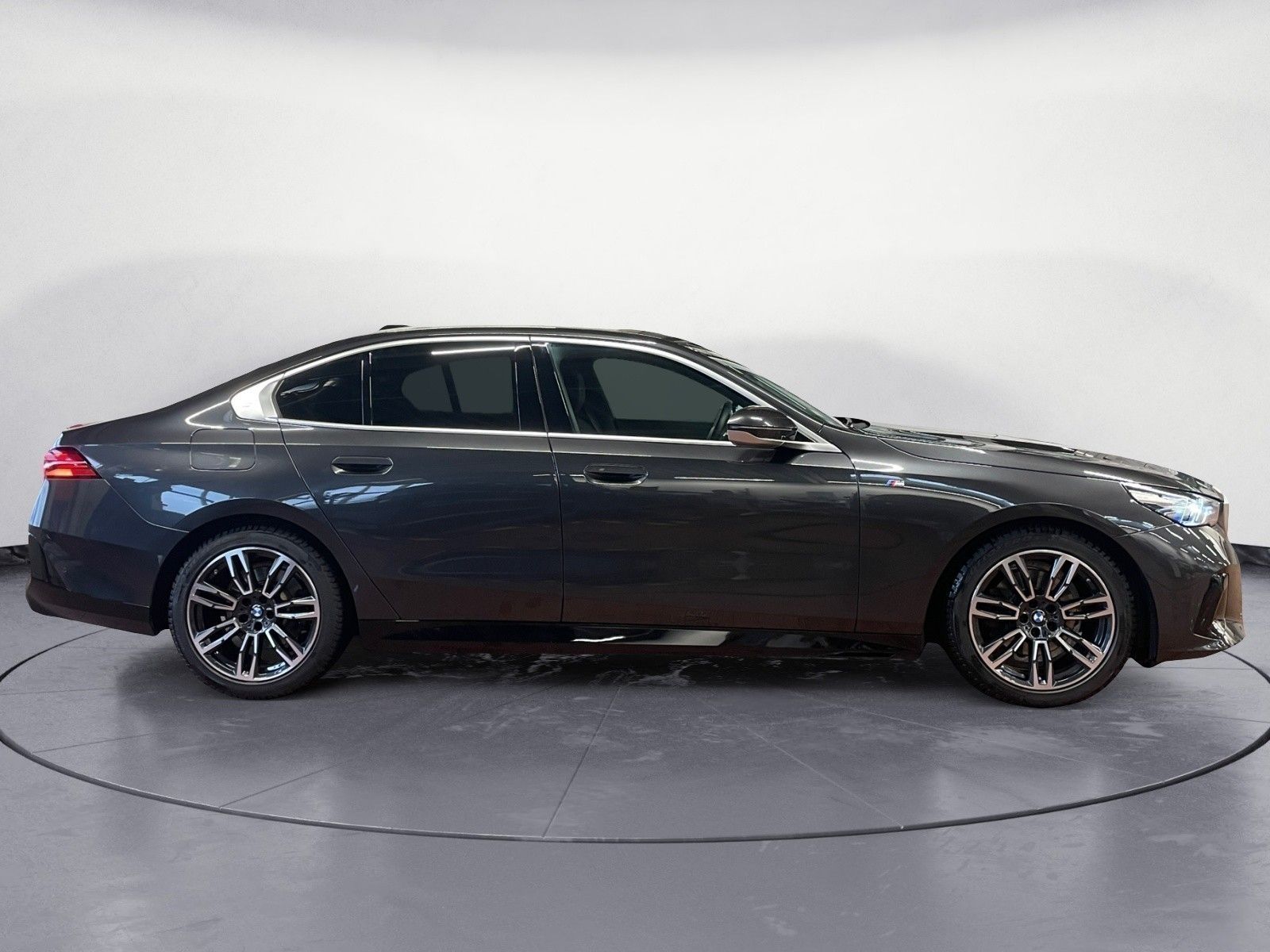 BMW 520d Navi Tempom.aktiv Bluetooth PDC MP3 Schn. foto 6
