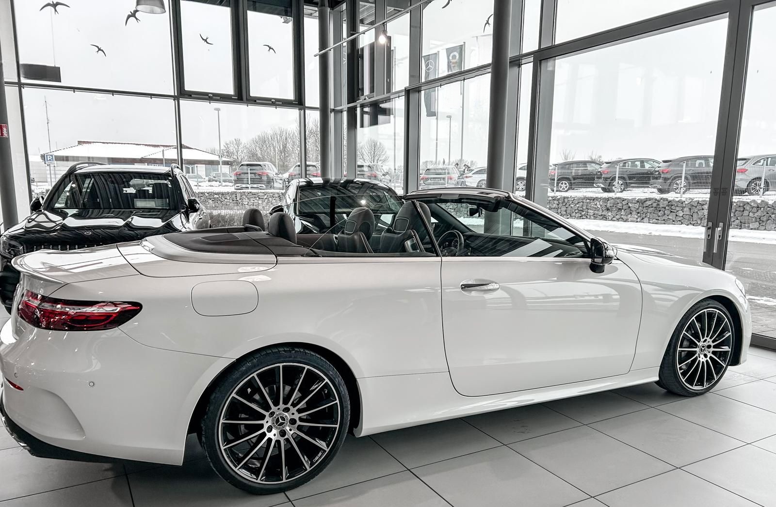 Mercedes-Benz E 220 d Cabriolet AMG 360°+Night+LED+MBUX+20 foto 22