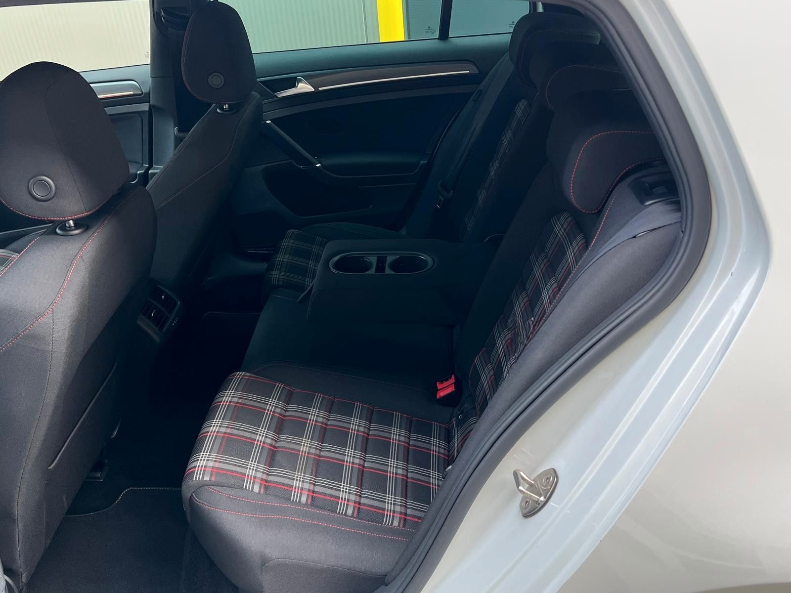Volkswagen Golf VII Lim. GTI Performance BMT/DSG/Virtual foto 11
