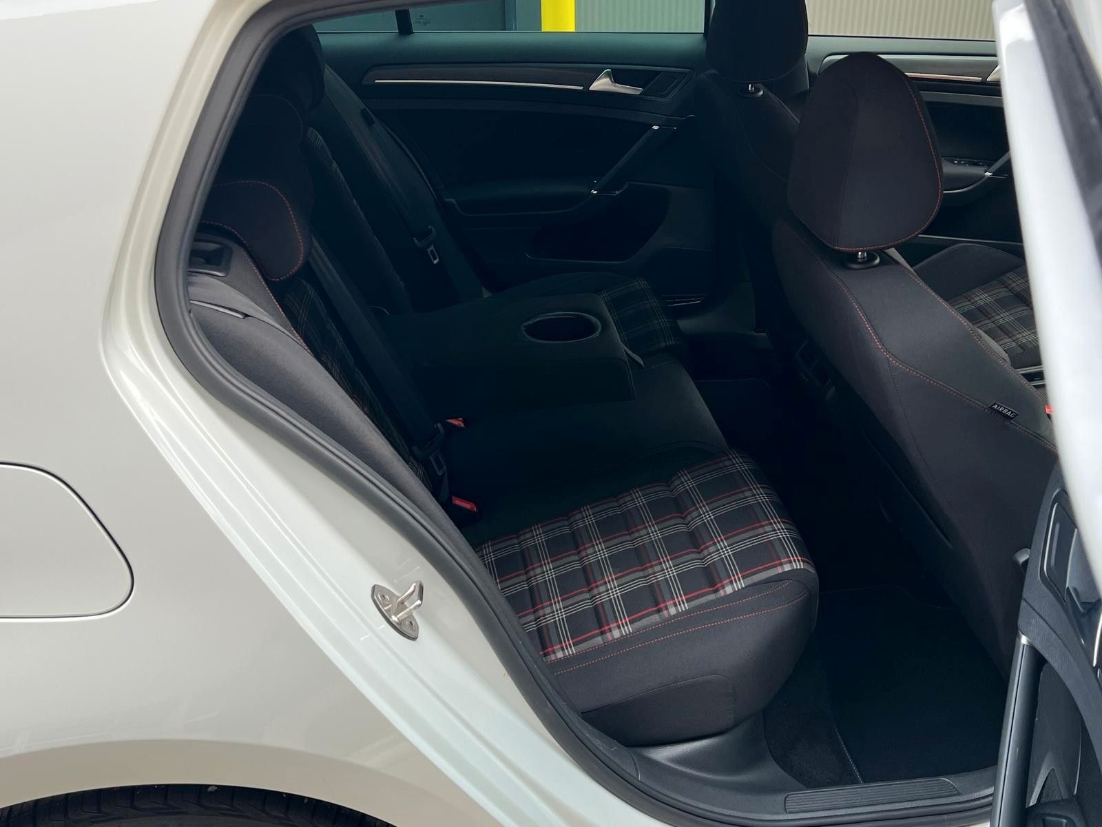 Volkswagen Golf VII Lim. GTI Performance BMT/DSG/Virtual foto 14