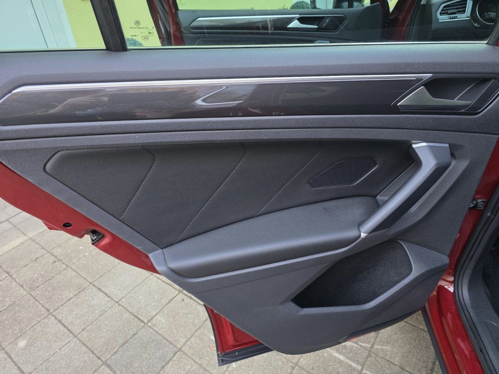 Volkswagen Tiguan 2.0 TSI 132kW DSG BMT 4MOTION Highlin... foto 12