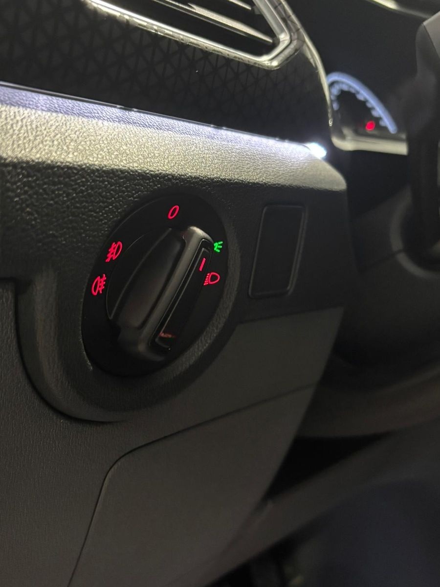 Volkswagen T-Cross Style/DSG/TSI/110kw/ACC/KAMERA/LED/PDC foto 10
