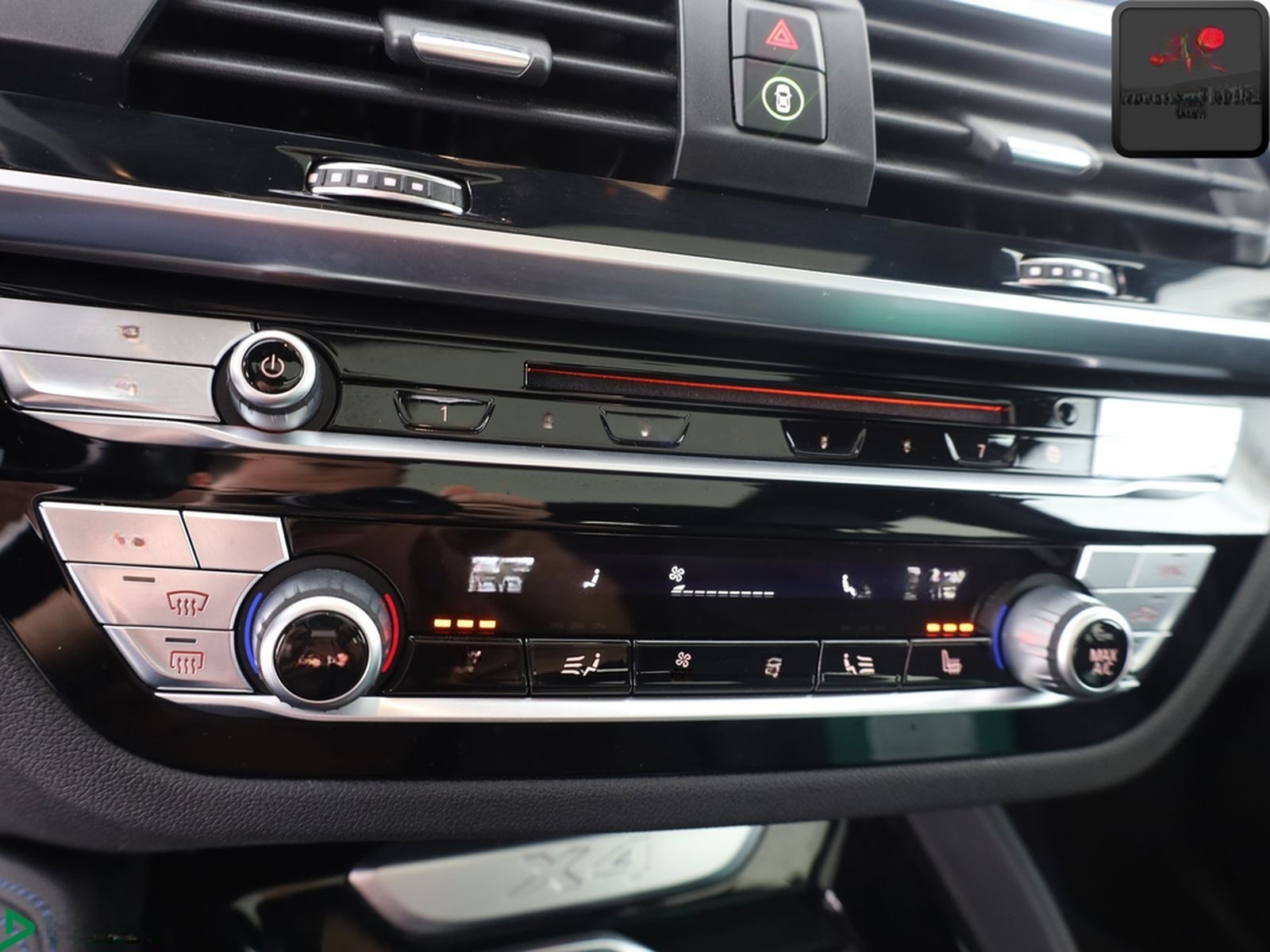 BMW X4 xDrive30i M SPORT PANO,HUD,KEYLESS,ACC,AHK,SH foto 23