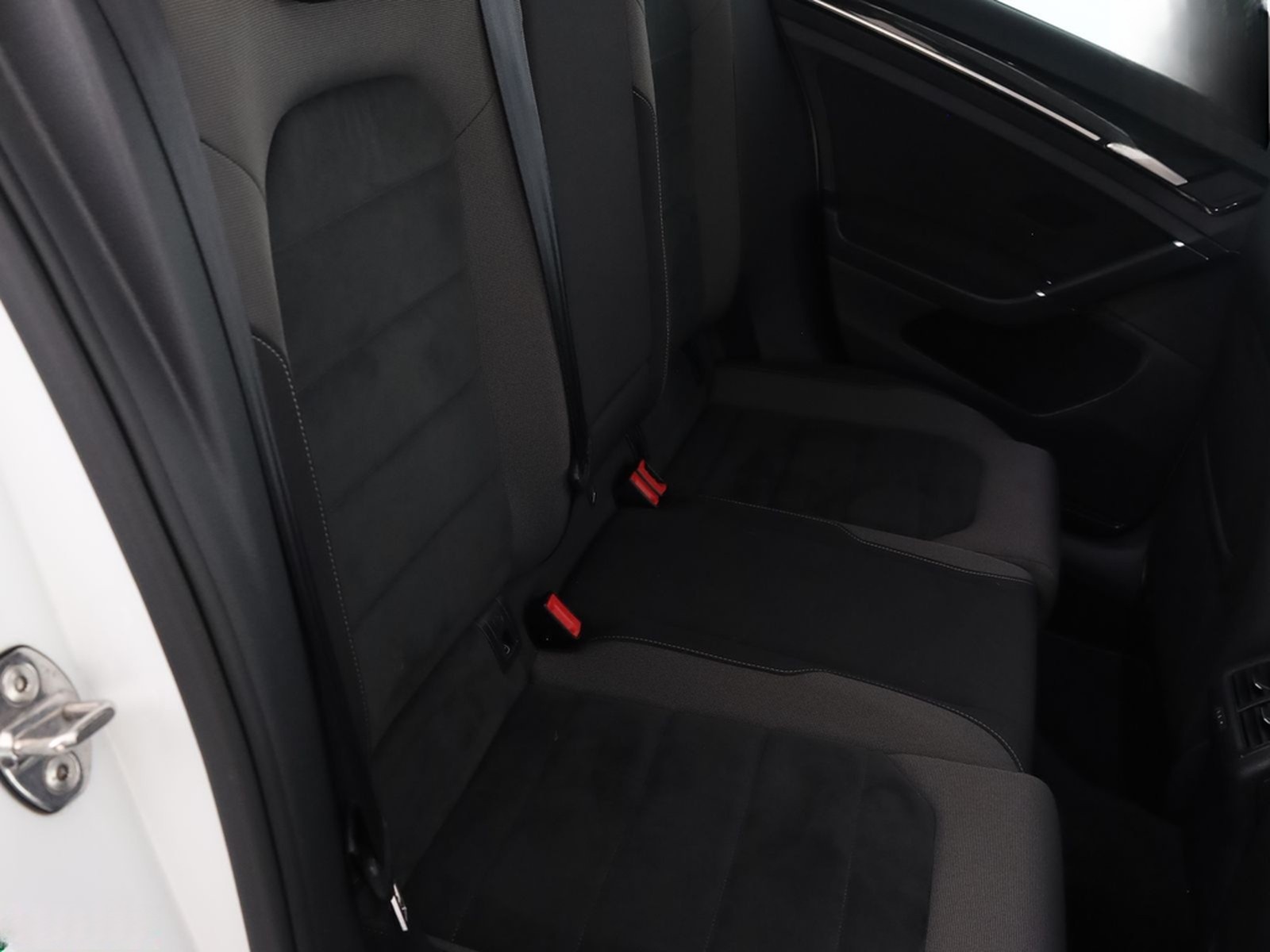 Volkswagen Golf VII 2.0 TDI HIGHLINE ACTIVE-INFO,ACC,PANO foto 12