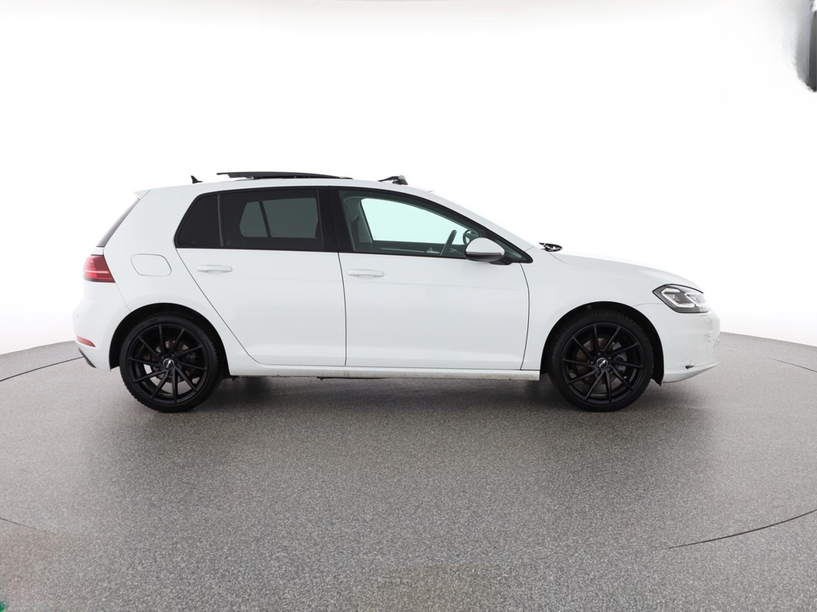 Volkswagen Golf VII 2.0 TDI HIGHLINE ACTIVE-INFO,ACC,PANO foto 6