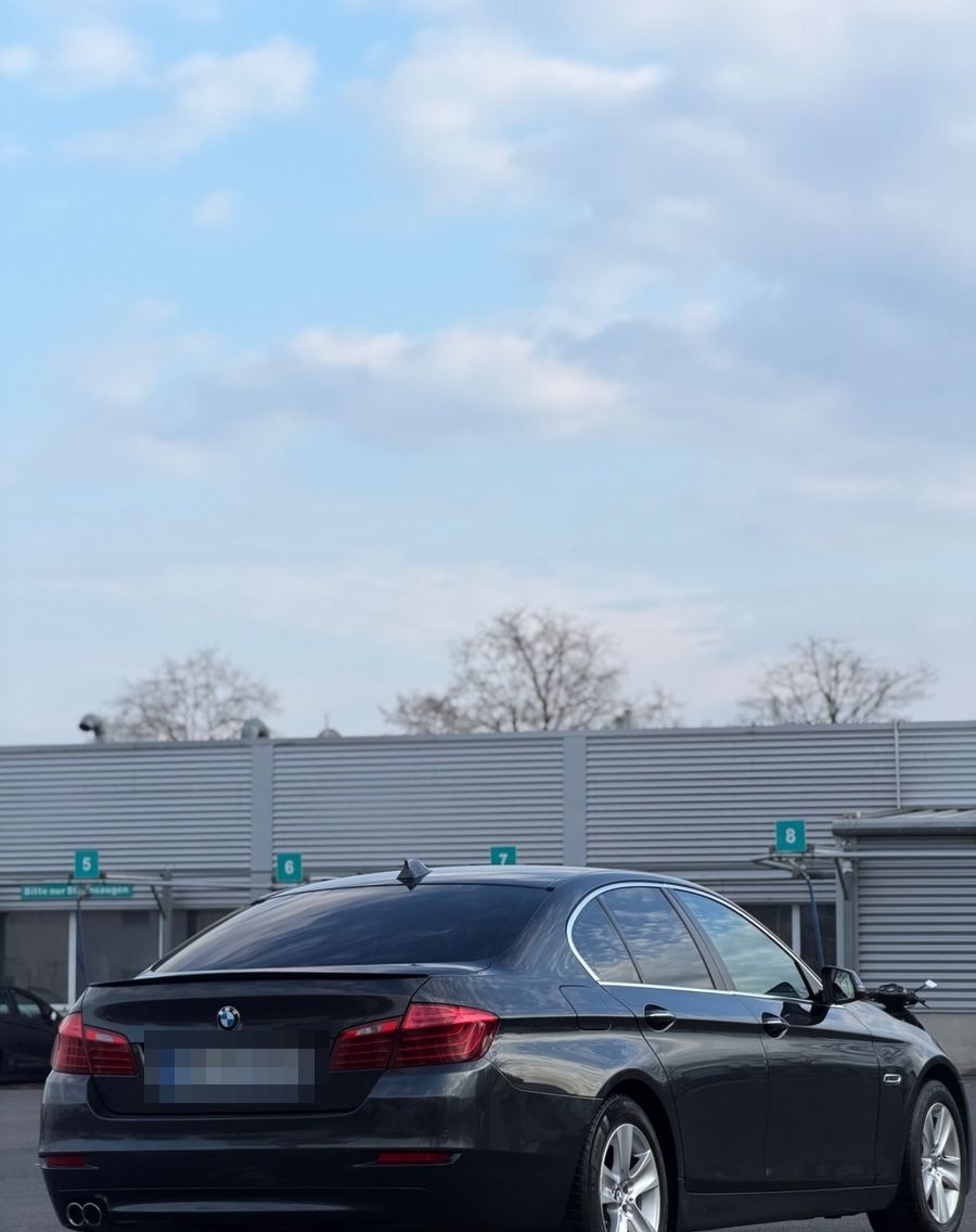BMW 530d A - foto 6