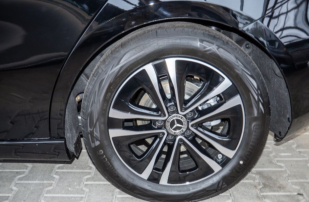 Mercedes-Benz A 180 Progressive Line Advanced Plus Distr. LED foto 8
