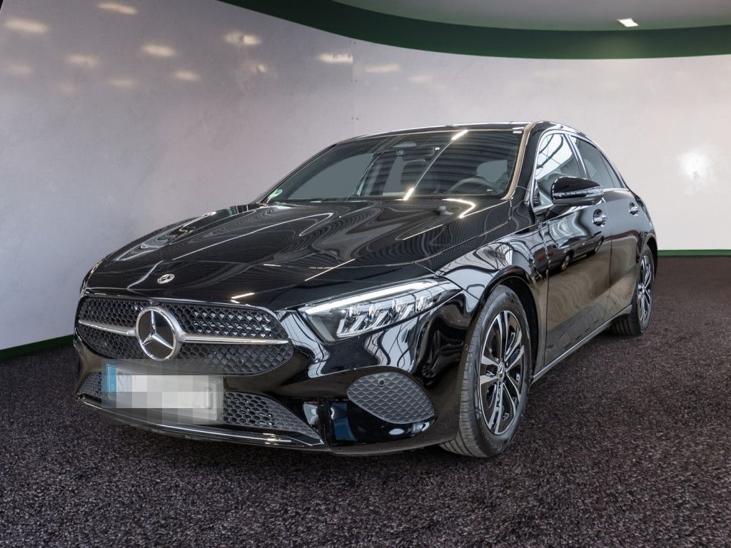 Mercedes-Benz A 180 Progressive Line Advanced Plus Distr. LED foto 2