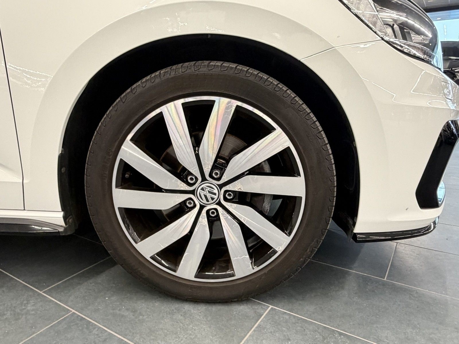 Volkswagen Touran R-Line Sound BMT/Start-Stopp foto 9