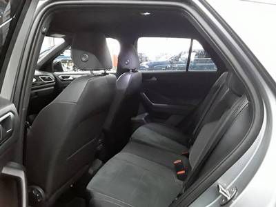Volkswagen T-Roc 1.5 TSI DSG R-Line Navi, AHK, WWV foto 6