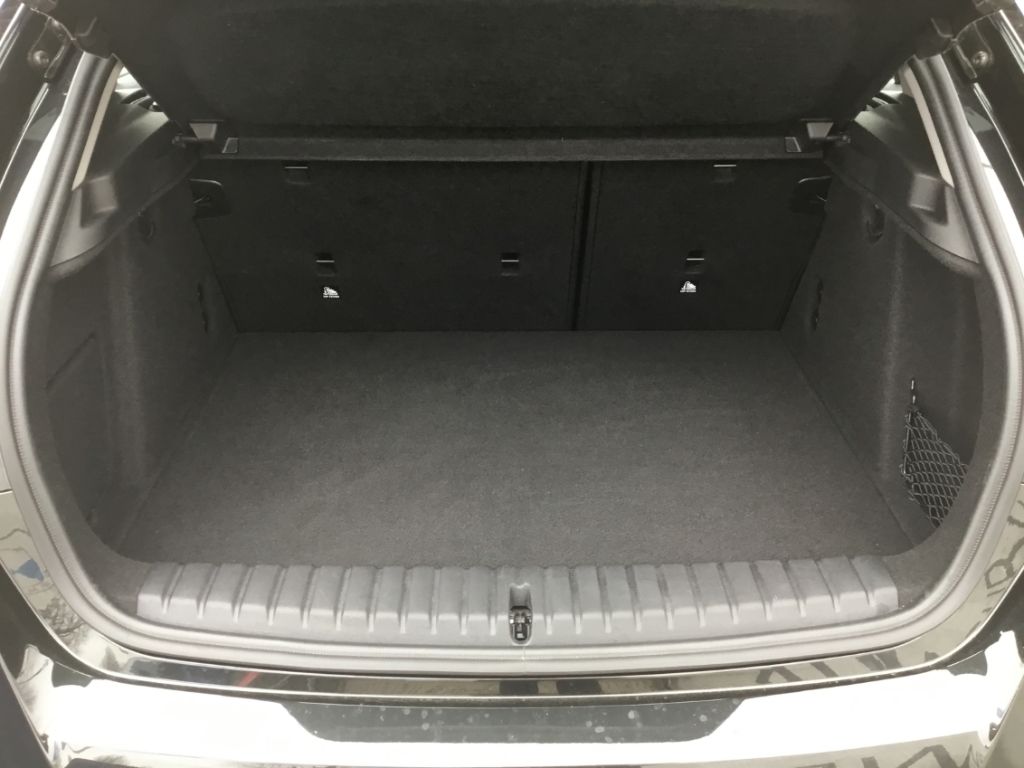 BMW 120 iA Limo Navi  FLA 17'' adLED Kamera Komf-Zug foto 10