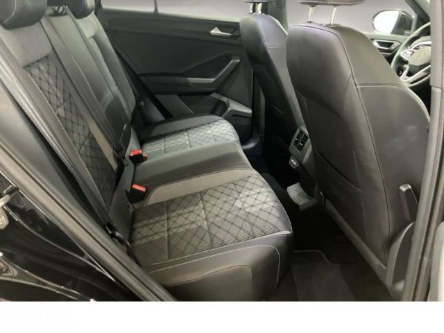 Volkswagen T-Roc 1.5 TSI DSG LED NAV AHK ACC KAMERA R-Line foto 7