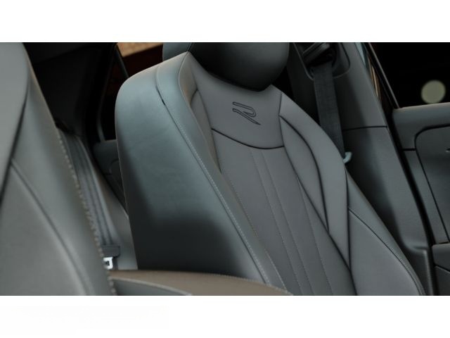 Volkswagen T-Roc R-Line 1.5 l eTSI DSG Pano Haman Kardon/ B foto 7