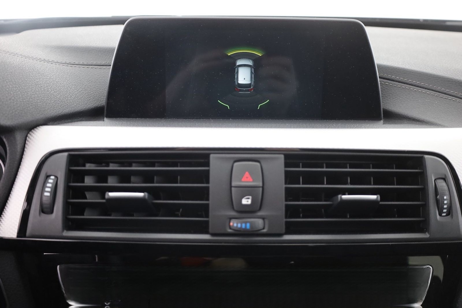 BMW 320i Touring M Sport LED Navi Sitzheizung DAB foto 26