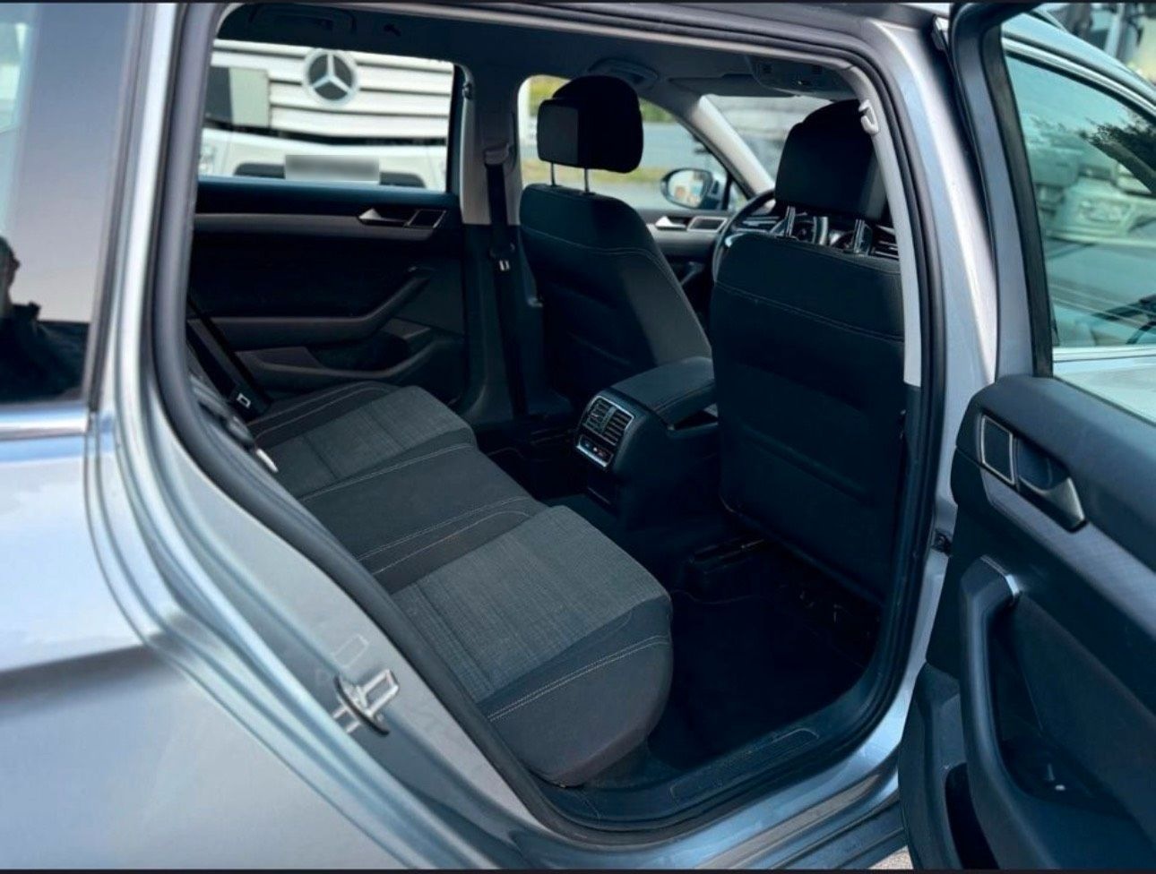 Volkswagen VW Passat BJ 2021 2 Hand TÜV Neu foto 3