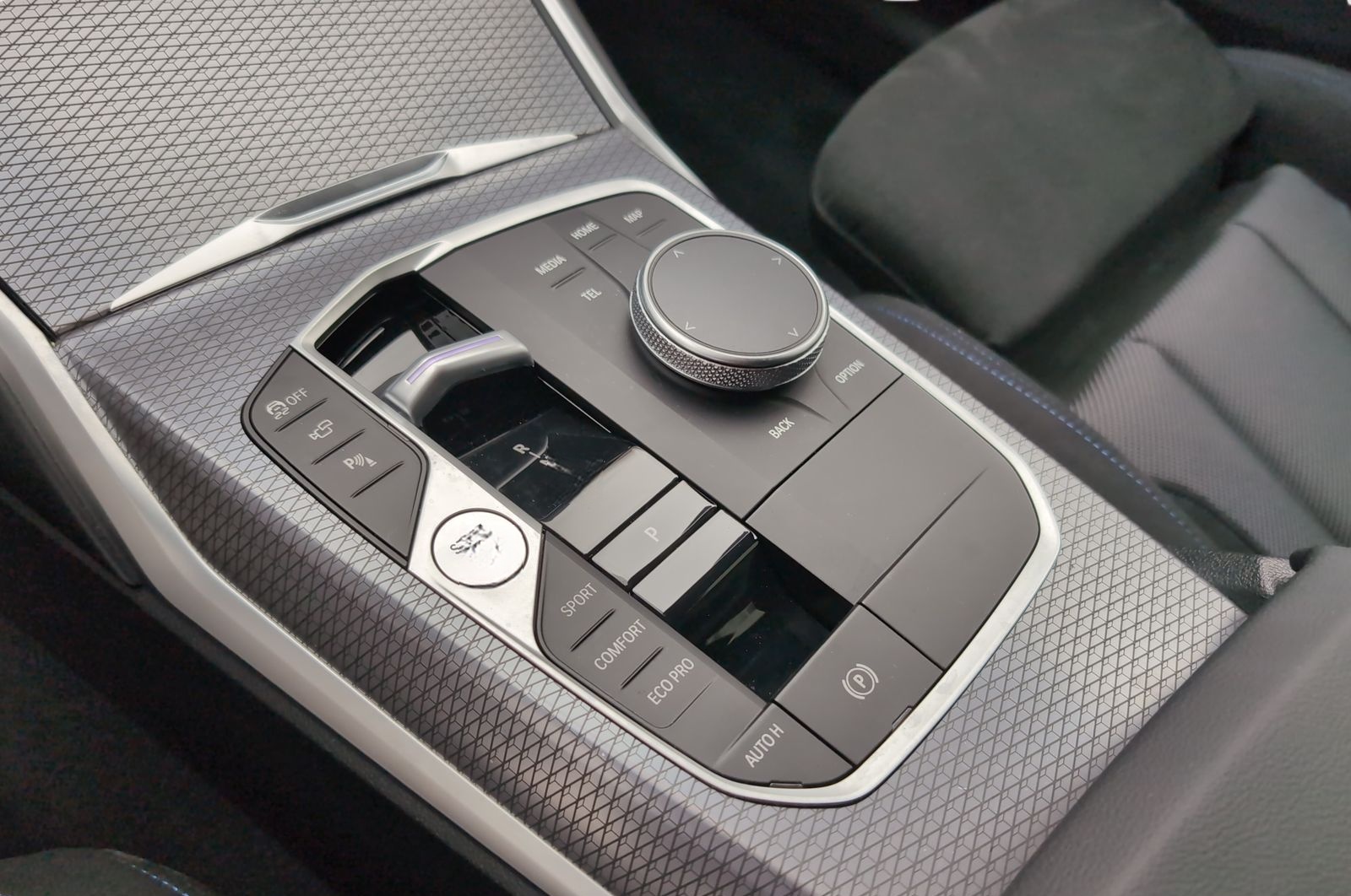 BMW 320d Touring M Sport LiveCockpitProf Kamera LED foto 11