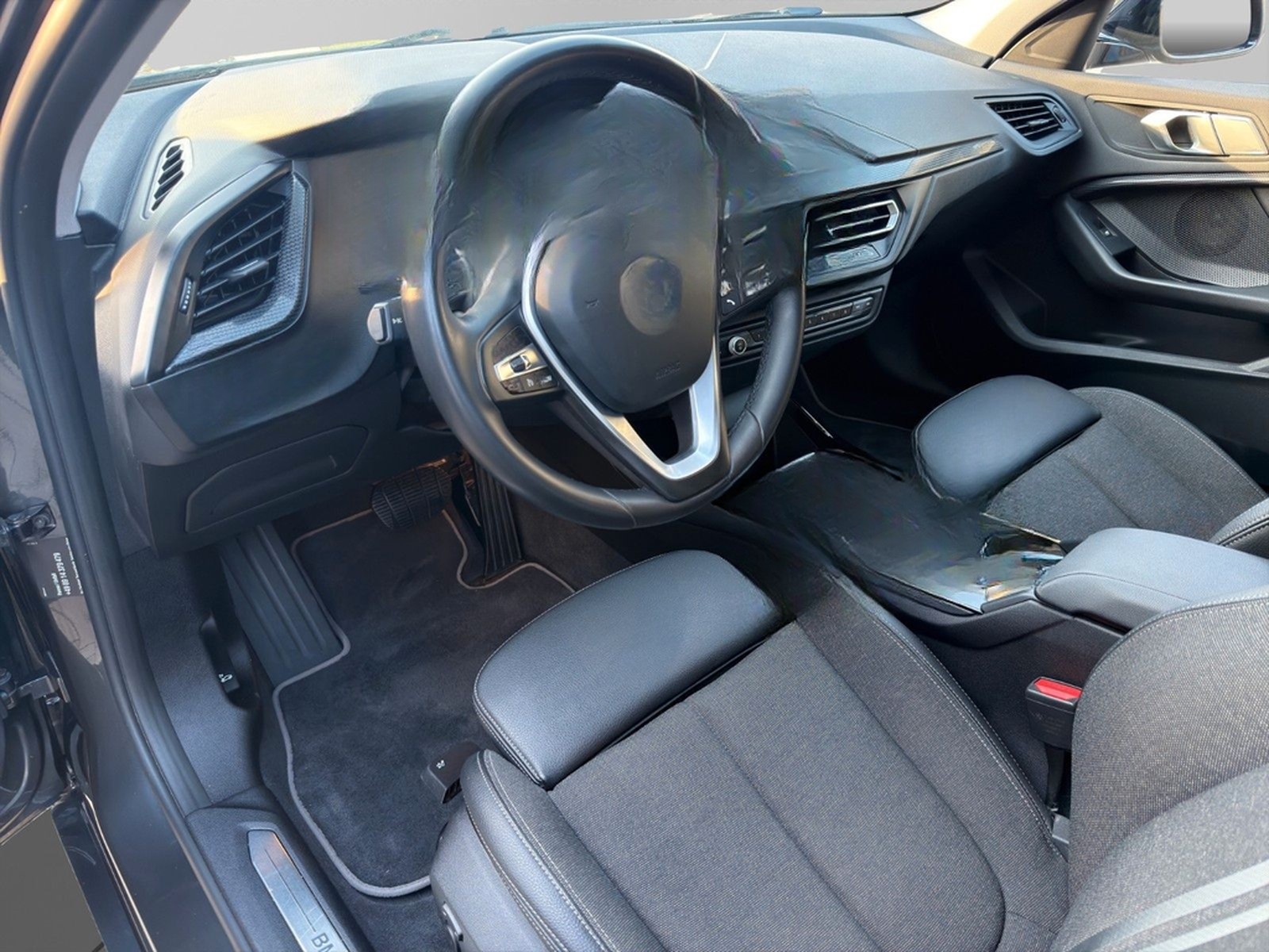 BMW 118 i Sport Line DSG LED SHZ PDC KLIMA foto 14