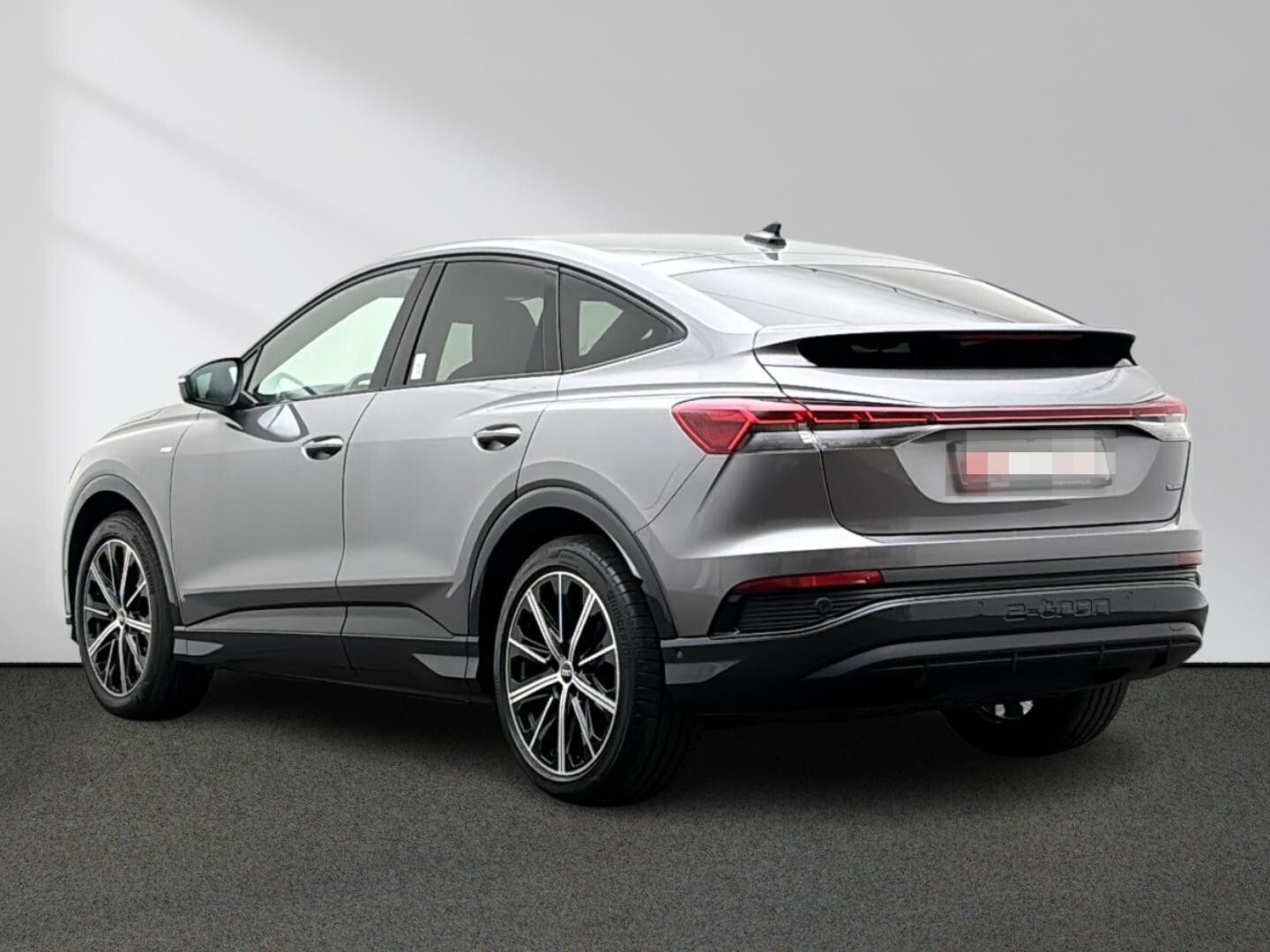 Audi Q4 e-tron Sportback 50 quattro Matrix ACC AHK foto 2