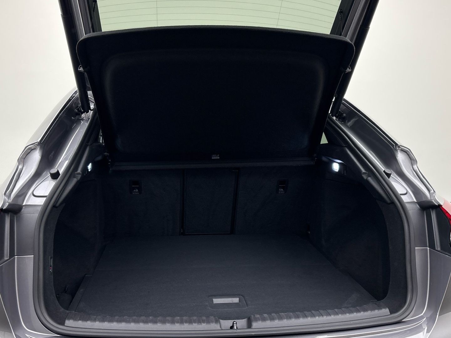 Audi Q4 e-tron Sportback 50 quattro Matrix ACC AHK foto 13