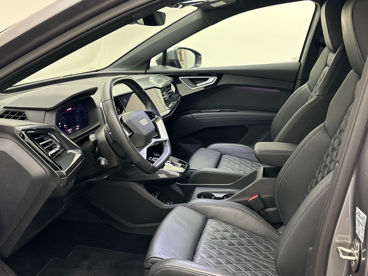 Audi Q4 e-tron Sportback 50 quattro Matrix ACC AHK foto 9