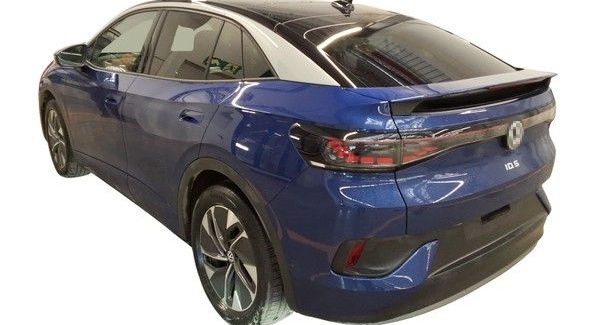Volkswagen ID.5 Pro 77 kWh Pano Matrix Harman Wärmep HUD foto 5