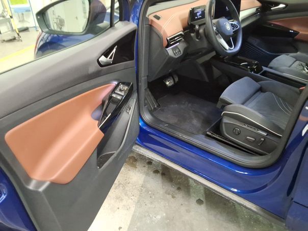 Volkswagen ID.5 Pro 77 kWh Pano Matrix Harman Wärmep HUD foto 6