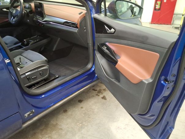 Volkswagen ID.5 Pro 77 kWh Pano Matrix Harman Wärmep HUD foto 9