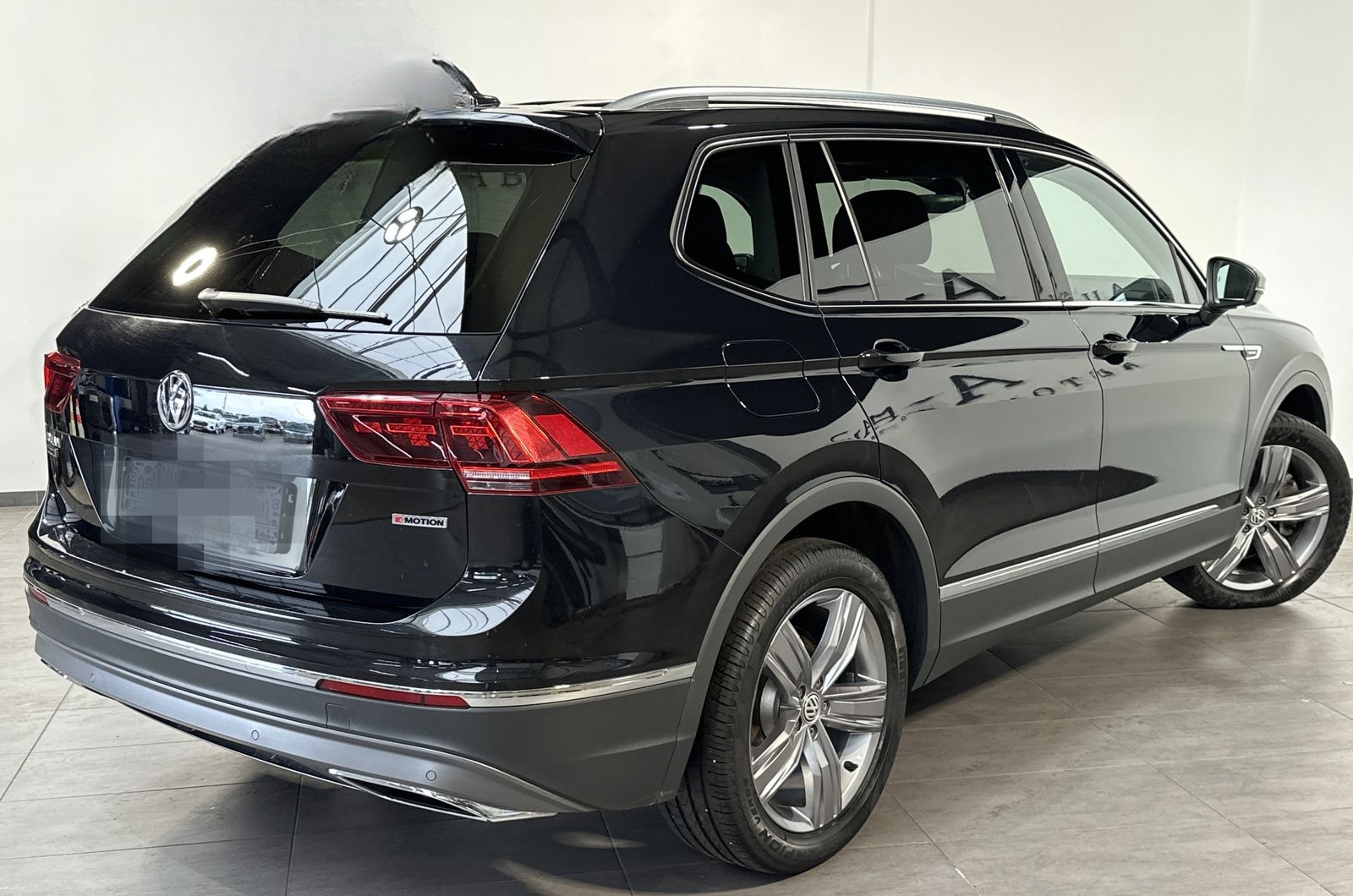 Volkswagen Tiguan Allspace 2.0 TDI 4M DSG HL NAV+LED+ACC+VC foto 4