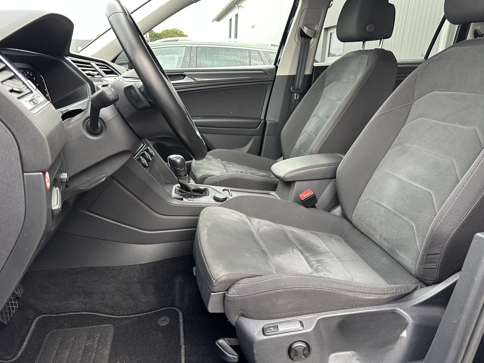 Volkswagen Tiguan Allspace 2.0 TDI 4M DSG HL NAV+LED+ACC+VC foto 9